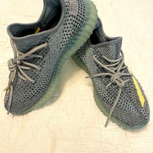 Gray / Yellow Tennis Shoes - sz. 8, Brand New